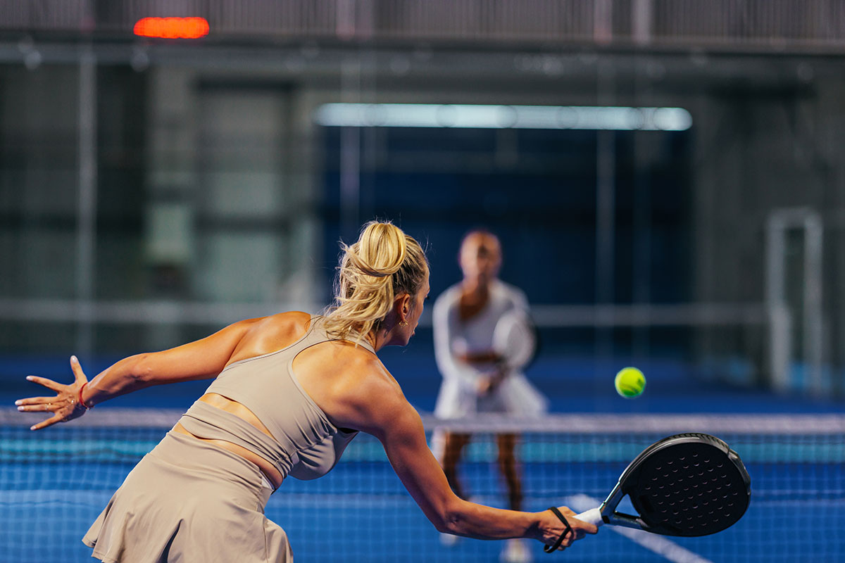 Women playing padel